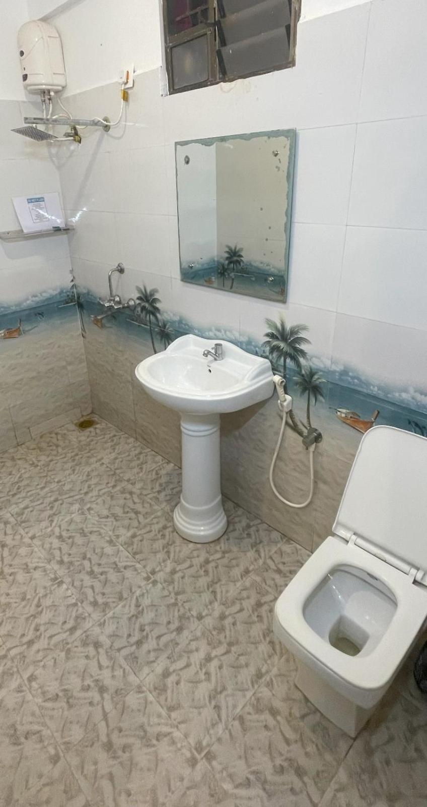This Is It Beachfront - Rooms, Cafe & Events アランボル エクステリア 写真